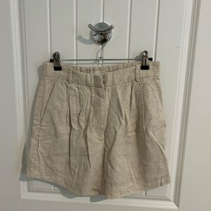 Abercrombie & Fitch Sloane Tailored Ultra High Rise Shorts Size 27/4